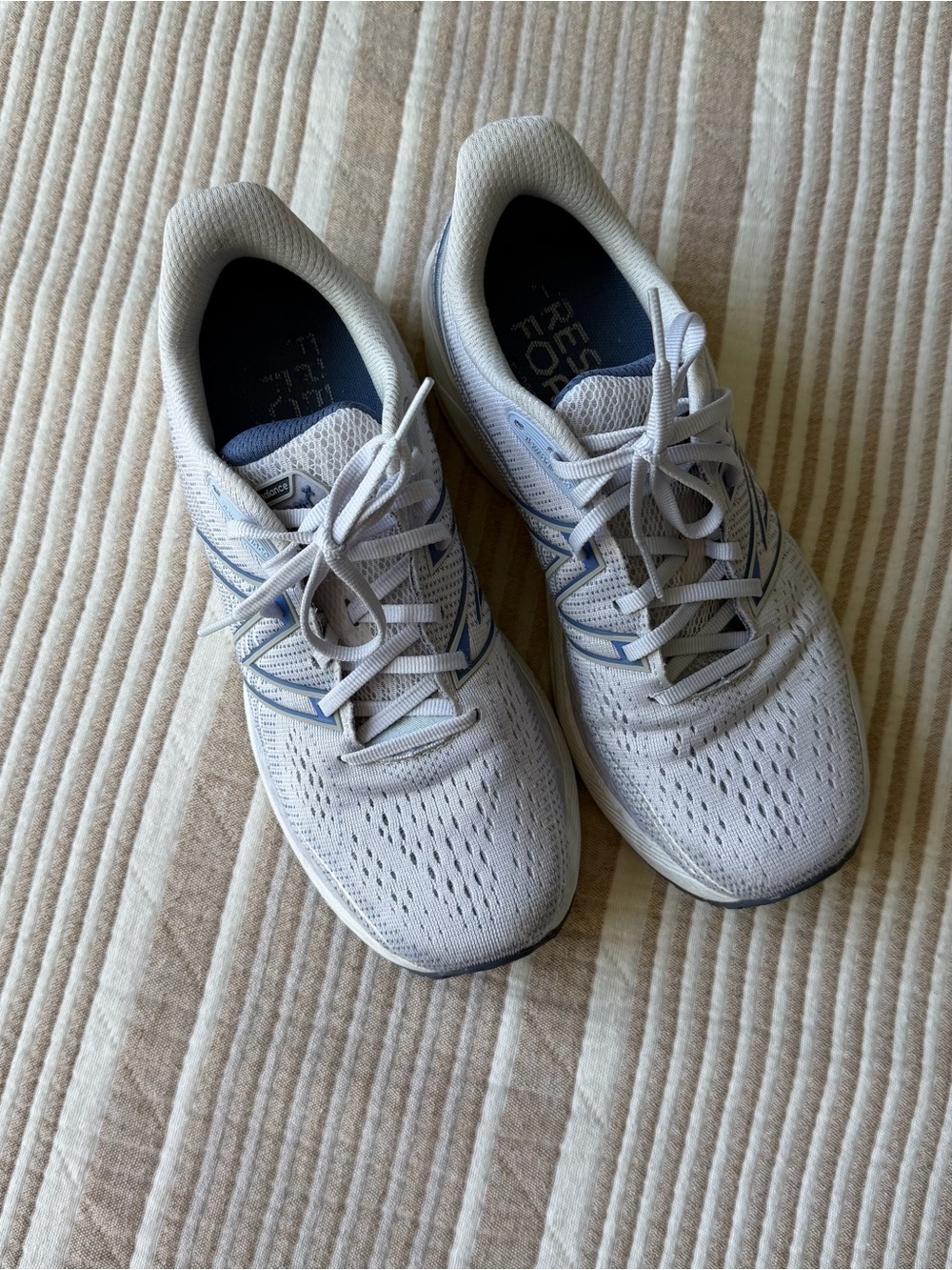 New Balance Women's Light Gray and Blue Athletic Running Shoes